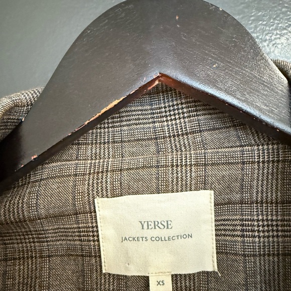 Yerse XS worn a couple times MINT condition Classic Tan Plaid Blazer OVERSIZED - Picture 3 of 16